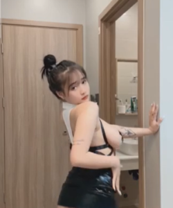 Thỏ Xinh 2006 YYLive Livestream 10/01/2024